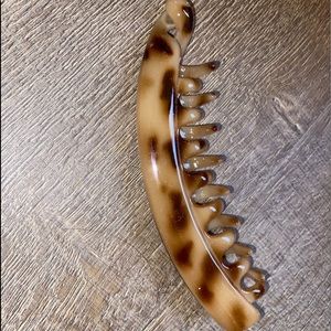 Banana claw clip